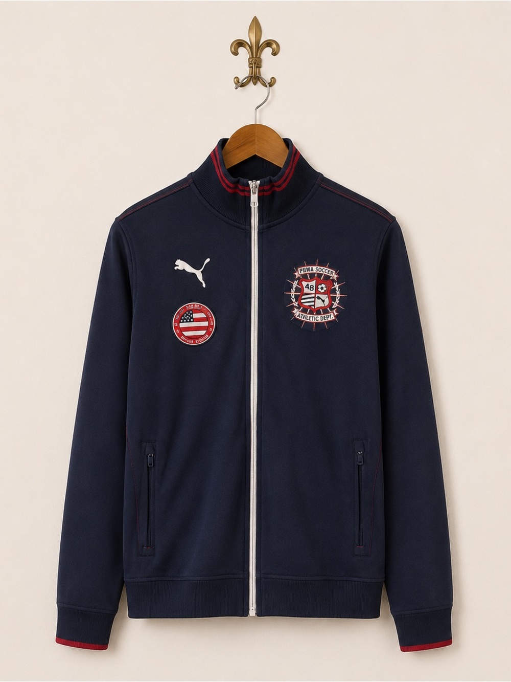 Puma US  blue zipper athletic long sleeve sweatshirt jacket M